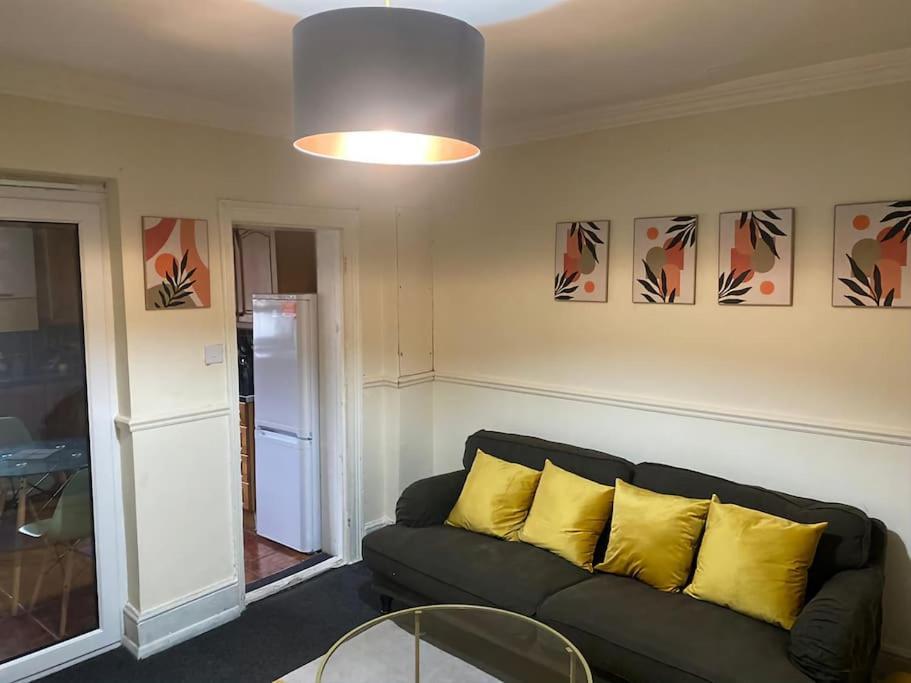 Evo A - Gravesend 1 Bedroom Apartment エクステリア 写真