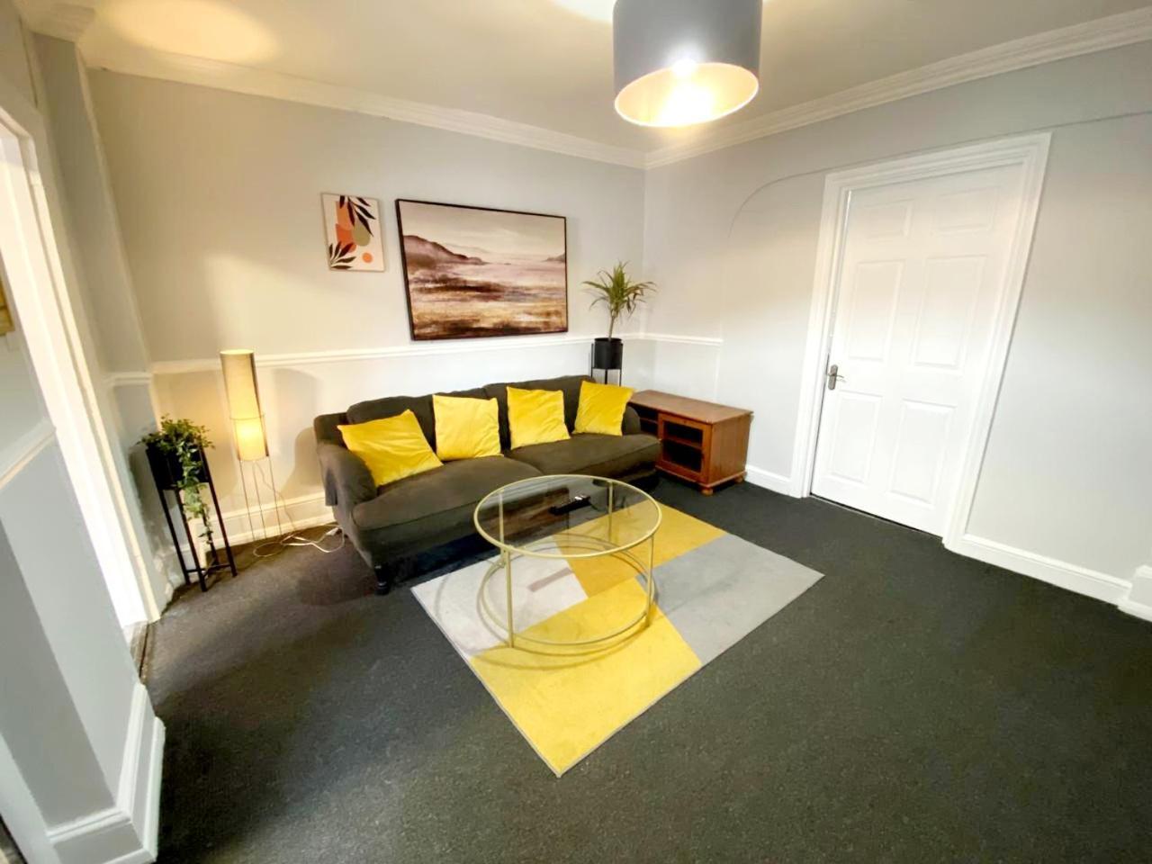 Evo A - Gravesend 1 Bedroom Apartment エクステリア 写真